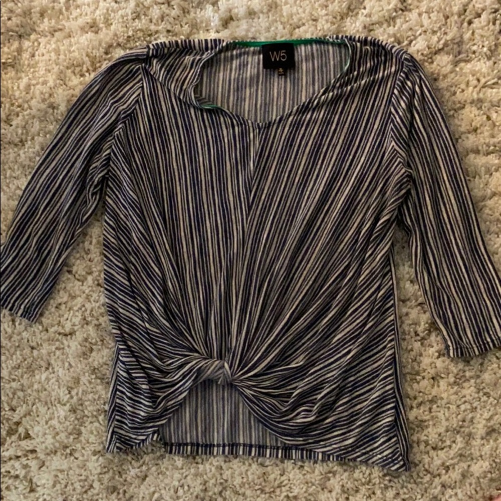 3/4 length sleeve wrap top by W5